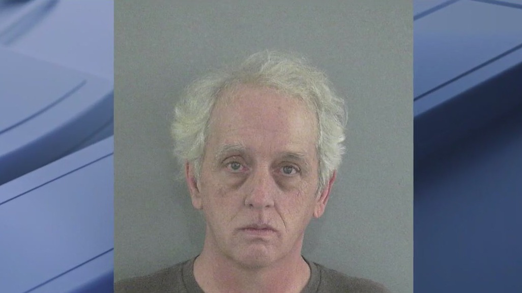 Leesburg man arrested after fatal motorcycle crash